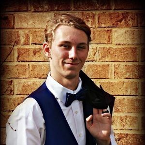 Meet your Posher, Cody